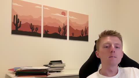 Snapshot of richiewest chatting on 01-07-25, 12:03 Richie online show from 01-07-25, 12:03