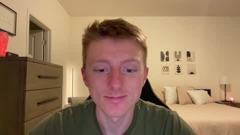 Snapshot of richiewest chatting on 02-04-25, 12:19 Richie online show from 02-04-25, 12:19