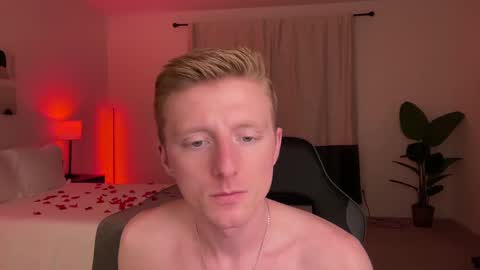 Snapshot of richiewest chatting on 02-15-25, 03:09 Richie online show from 02-15-25, 03:09