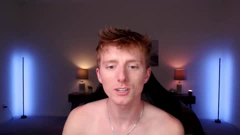 Snapshot of richiewest chatting on 09-19-25, 01:18 Richie online show from 09-19-25, 01:18