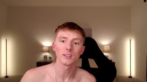 Snapshot of richiewest chatting on 09-30-25, 01:21 Richie online show from 09-30-25, 01:21