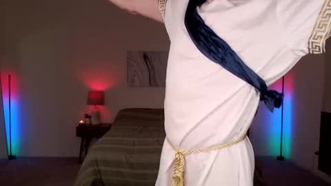 Snapshot of richiewest chatting on 10-25-25, 01:13 Richie online show from 10-25-25, 01:13