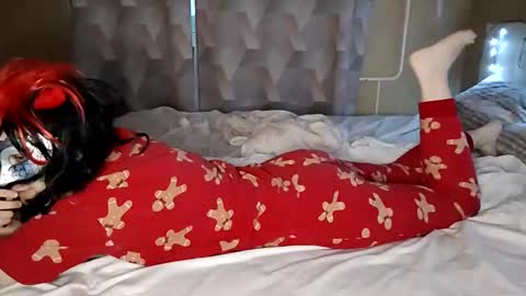 Snapshot of rick_boyy chatting on 12-14-25, 01:05 rick boyy online show from 12-14-25, 01:05