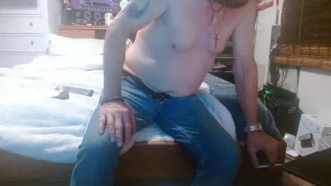 Snapshot of rickreebok chatting on 12-18-25, 11:27 rickreebok online show from 12-18-25, 11:27