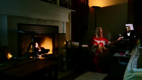 Snapshot of ricks4fun chatting on 01-17-26, 05:45 PINK HOLE TWINK online show from 01-17-26, 05:45