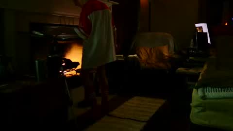 Snapshot of ricks4fun chatting on 02-11-26, 02:05 PINK HOLE TWINK online show from 02-11-26, 02:05