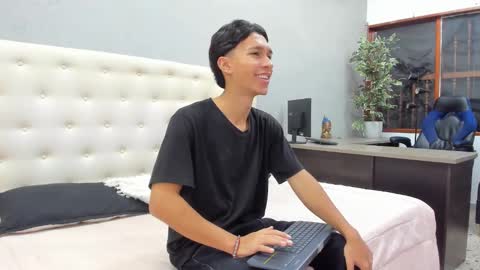Ricky Backus online show from 01-11-25, 11:12
