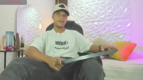 Ricky  online show from 10-18-25, 01:56