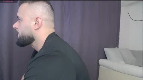 Snapshot of rickymiami1 chatting on 02-12-26, 08:15 rickymiami1 online show from 02-12-26, 08:15