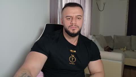 Snapshot of rickymiami1 chatting on 02-13-26, 01:29 rickymiami1 online show from 02-13-26, 01:29