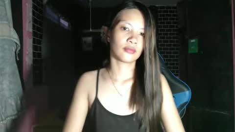 Snapshot of ride_me_angel chatting on 10-18-25, 07:53 ride_me_angel online show from 10-18-25, 07:53