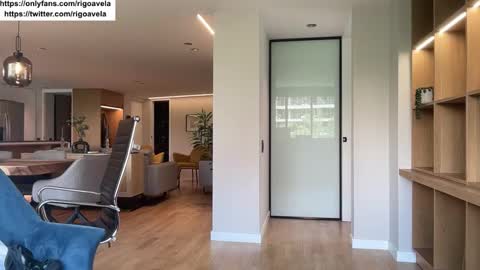 Snapshot of rigoavela chatting on 10-27-25, 07:40 Rigo Avela online show from 10-27-25, 07:40