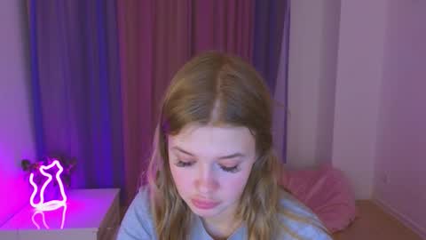 Rina online show from 11-30-25, 09:52