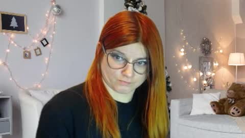 Snapshot of rileycomely chatting on 01-06-25, 02:58 RileyComely online show from 01-06-25, 02:58