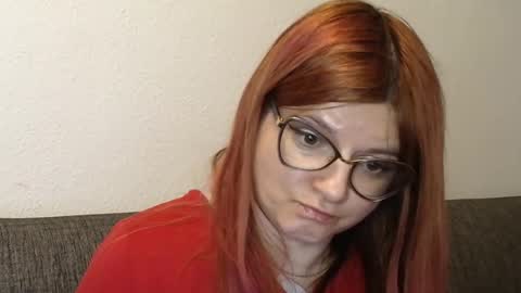 Snapshot of rileycomely chatting on 11-27-25, 03:08 RileyComely online show from 11-27-25, 03:08