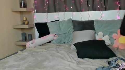 Emily online show from 02-20-25, 11:53