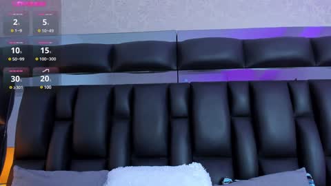 Riley online show from 12-22-24, 11:33