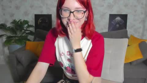 Rina online show from 09-15-25, 08:03