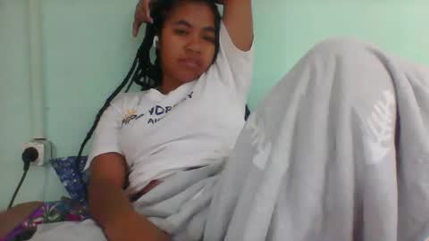 rinah856024 online show from 10-08-25, 06:05