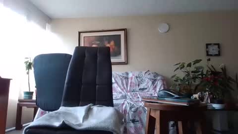 Ruben D online show from 12-28-24, 06:08