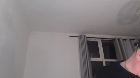 Snapshot of rioreins chatting on 11-25-25, 07:03 rioreins online show from 11-25-25, 07:03