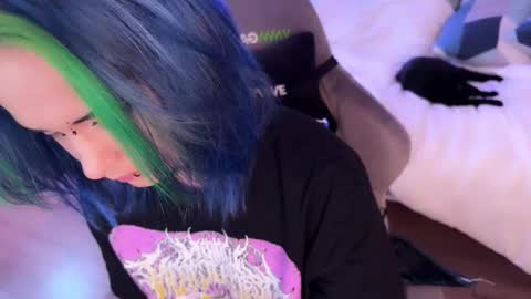   DianaBrite            fansl y online show from 10-22-25, 01:55