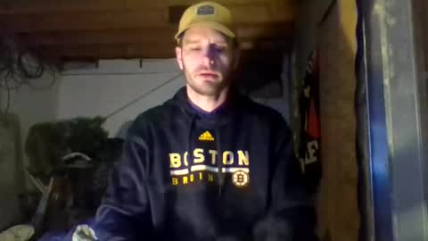 Snapshot of ripperusa33 chatting on 12-17-25, 07:09 ripperusa33 online show from 12-17-25, 07:09