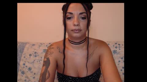 Snapshot of riri_mojo_92 chatting on 10-13-25, 08:20 riri_mojo_92 online show from 10-13-25, 08:20