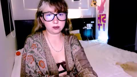 Rita online show from 10-26-25, 01:50