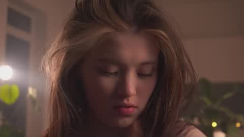 Snapshot of rivagosnell chatting on 02-12-26, 04:46 Akemi online show from 02-12-26, 04:46