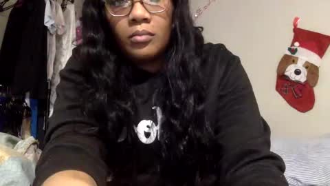 Snapshot of riversaint chatting on 01-08-25, 08:16 River Saint online show from 01-08-25, 08:16