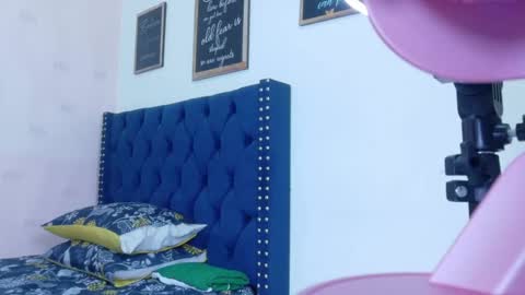 rizantella online show from 02-14-26, 02:30