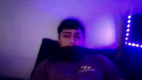 Snapshot of rn_82b chatting on 04-01-26, 12:33 rn 82b online show from 04-01-26, 12:33