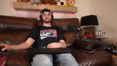 Ryan aka KeylimeRy online show from 12-20-24, 12:49