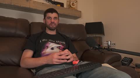 Ryan aka KeylimeRy online show from 01-20-25, 05:59