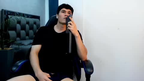 Roan Birkin online show from 01-15-26, 08:45