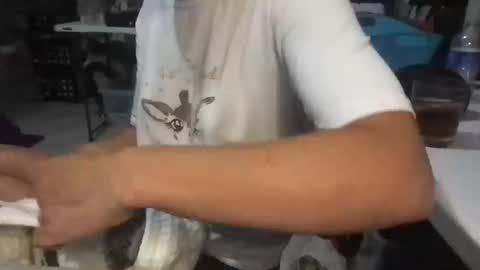 Snapshot of roarmance1 chatting on 10-13-25, 01:49 roarmance1 online show from 10-13-25, 01:49