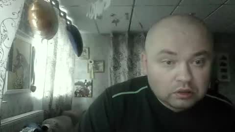 Snapshot of rob18997 chatting on 11-12-25, 10:37 rob18997 online show from 11-12-25, 10:37