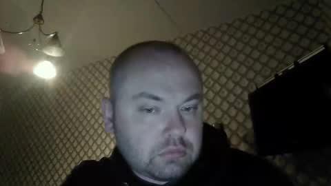 Snapshot of rob18997 chatting on 12-17-25, 02:56 rob18997 online show from 12-17-25, 02:56