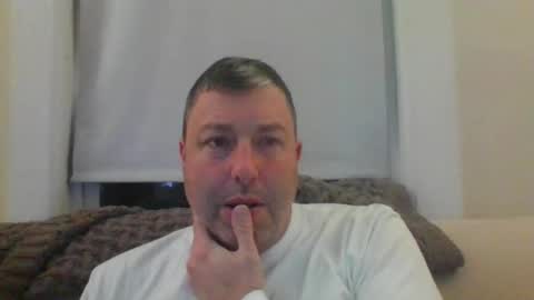 rob_bower_guy online show from 01-18-26, 02:59