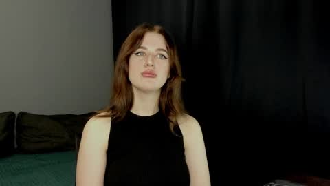 Snapshot of robert_lisa chatting on 12-23-24, 11:25 Lisa and Robert i am online all days 900 am GMT3 online show from 12-23-24, 11:25