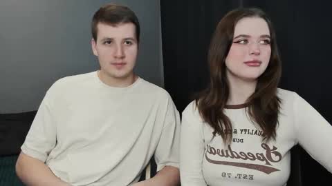 Snapshot of robert_lisa chatting on 02-26-25, 03:21 Lisa and Robert i am online all days 900 am GMT3 online show from 02-26-25, 03:21