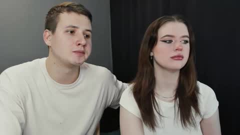 Snapshot of robert_lisa chatting on 03-07-25, 10:35 Lisa and Robert i am online all days 900 am GMT3 online show from 03-07-25, 10:35