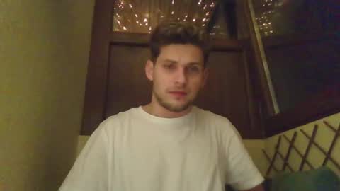 Roberto online show from 01-28-25, 01:18