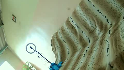 BRAZILIAN BOY online show from 12-15-24, 06:37