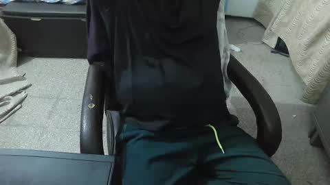 robin online show from 11-15-25, 04:47