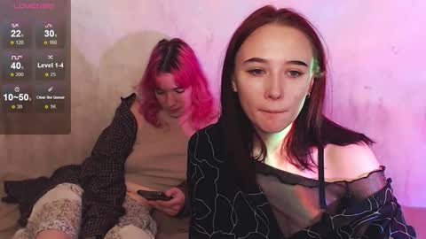 Snapshot of robin_yours chatting on 10-27-25, 01:48 Robin your online show from 10-27-25, 01:48