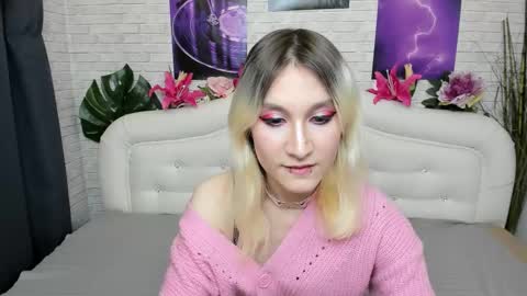 Snapshot of robinkhelless chatting on 02-21-25, 04:29 robin khelless online show from 02-21-25, 04:29