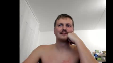 Snapshot of robirt5 chatting on 01-17-25, 07:05 Bob online show from 01-17-25, 07:05