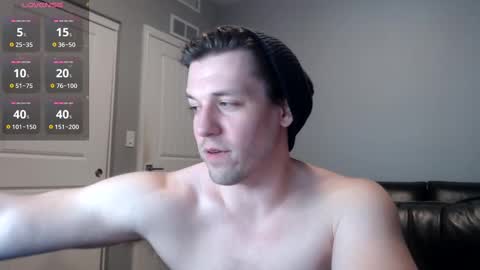 Snapshot of robknocks chatting on 12-15-24, 09:09 Rob Knocks online show from 12-15-24, 09:09